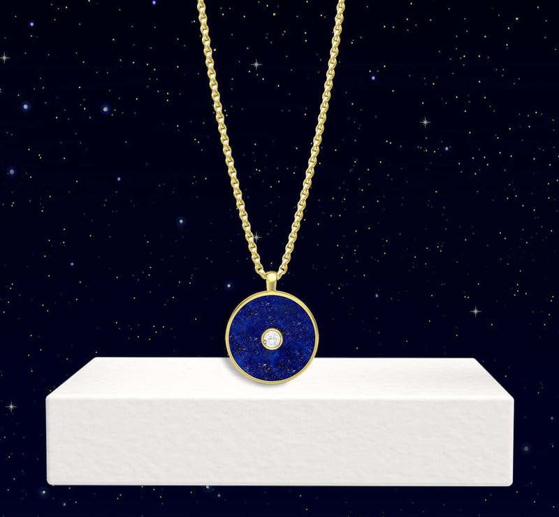 Salvador lapis lazuli and diamond round bezel pendant 18k yellow gold